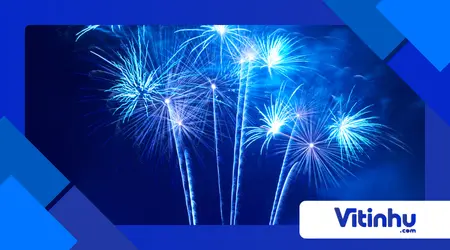 Velas, fogos e decoração natalina